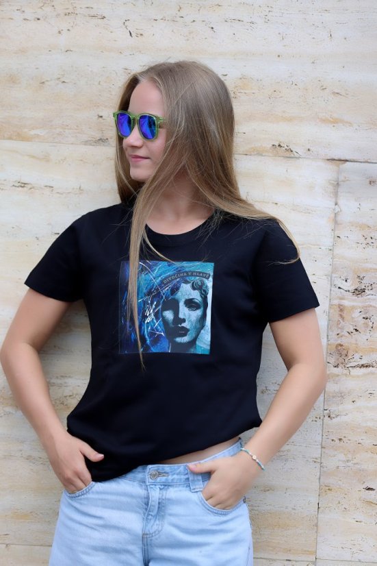 Dámské tričko Divočina v hlavě černá barva
